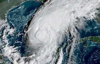 Imagen satelital del huracán Isaías durante la mañana del jueves, 08 de octubre. Foto: Centro Nacional de Huracanes de Estados Unidos (NHC)