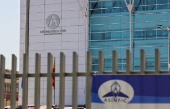 La fachada de la Aeronáutica Civil. FOTO: COLPRENSA