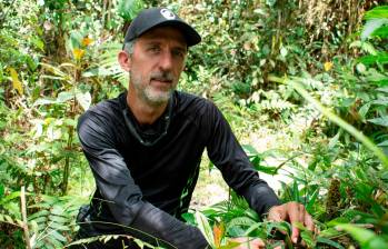 Sebasián Vieira trabajó en el mundo de las telecomunicaciones 20 años y ahora se dedica a salvar los bosques de Antioquia. Foto: Cortesía