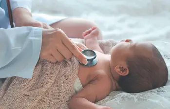 Desde 1985 la tasa de mortalidad infantil ha presentado una tendencia a la baja en Colombia. FOTO GETTY