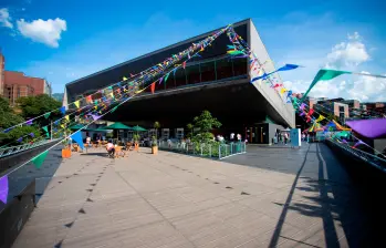Las actividades culturales de la Feria del Libro de Envigado se realizarán en la Biblioteca Pública y Parque Cultural Débora Arango. FOTO cortesía
