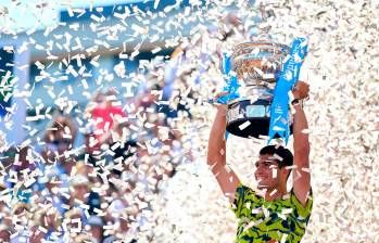 ‘Carlitos’ se convirtió en septiembre del año pasado en el tenista más joven de la historia en llegar al primer puesto del ranking de la ATP con 19 años. FOTO: TOMADA DEL TWITTER DE @carlosalcaraz