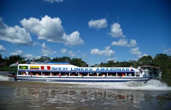 La disputa por Santa Rosa no es solo una cuestión de soberanía, sino también de seguridad estratégica y desarrollo económico. La isla se encuentra en una zona clave para el comercio fluvial, el control migratorio y la vigilancia ambiental. Su cercanía a Leticia la convierte en un punto neurálgico para la conectividad regional y la cooperación transfronteriza. FOTO: Colprensa.