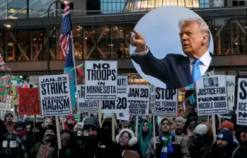 La Fiscalía local desplegará un “ejército” de observadores para documentar en tiempo real todas las operaciones del ICE, tras la muerte de algunos manifestantes que ha encendido la indignación nacional. FOTO: GETTY