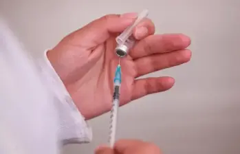 La vacunación contra la fiebre amarilla es gratuita. FOTO: Colprensa