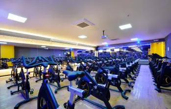 ¿Cuántos centros de acondicionamiento abrirá este año Smart Fit en Colombia? 