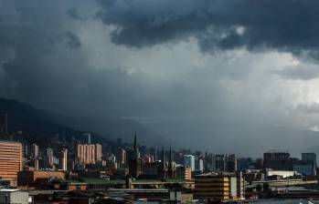Imagen de referencia de un aguacero en la ciudad de Medellín. FOTO: Cortesía