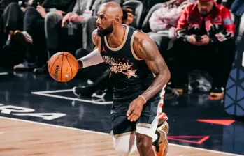 Con 41 años de edad, LeBron James escribirá un capítulo más de su carrera con los Sixers. FOTO: Instagram KingJames