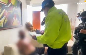 Así fue la captura del señalado agresor, quien habría torturado a su pareja en el sur de Bogotá. FOTO: captura de video