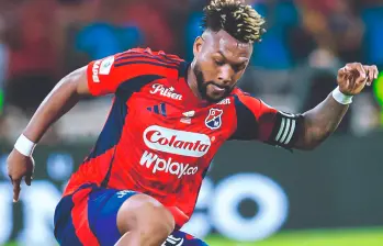 El lateral derecho del DIM, Léyser Chaverra, marcó el último gol de Millonarios en el estadio El Campín de Bogotá. Fue en febrero del 2025. Foto: Camilo Suárez