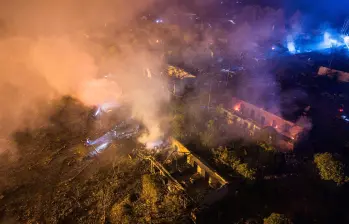 Explosión en fábrica de juegos artificiales en China dejó 26 muertos y más de 60 heridos. Foto: Xinhua