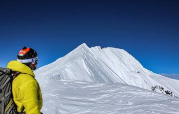 Nicolás Díaz, montañista colombiano que ha conquistado cuatro de las siete cumbres más altas del mundo, entre ellas el monte Denali en Alaska (en imagen), la montaña más alta de América del Norte. FOTO: Cortesía