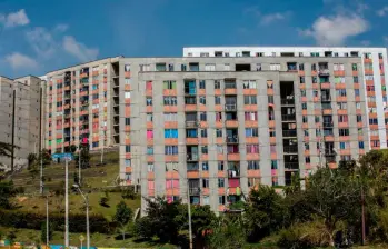 La compra de vivienda persiste en Colombia, pese a tasas cercanas al 12% y menor dinamismo del sector. FOTO ANDRÉS CAMILO SUÁREZ