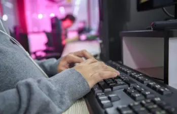 En Colombia, el Código Sustantivo del Trabajo establece casos específicos en los que un empleado puede terminar su contrato y exigir indemnización. Foto: Andrés Camilo Suárez Echeverry