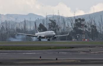 Controladores aéreos de Bogotá, Barranquilla, Cali y otras ciudades enviaron cartas a la Aeronáutica Civil denunciando problemas en la infraestructura aérea nacional. Foto: Colprensa