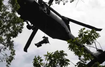El operativo conjunto habría dejado dos bajas por información que se conoce hasta el momento. Foto: Colprensa