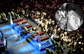 El espectáculo musical comenzó cerca de las 2:00 p.m. de este miércoles, pero mientras se subían los artistas a la tarima, se escucharon las canciones de Yeison Jiménez. FOTO: Colprensa y @yeison_jimenez