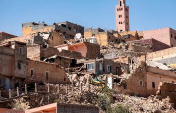 Al Hauz es la ciudad más afectada por el terremoto, pero también hay destrucción en Marrakech, la capital Rabat y en ciudades costeras como Casablanca o Esauira, incluso hay reportes de daños en el país vecino de Argelia. FOTO: AFP