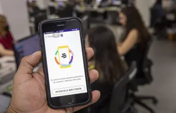 Usuarios han reportado fallas en algunos servicios virtuales de Bancolombia. FOTO: EL COLOMBIANO