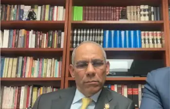 General en retiro Eduardo Zapateiro imputado por el delito de acoso sexual. Foto: captura de pantalla