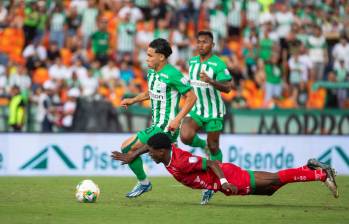 Imágenes del último encuentro de Nacional en el Atanasio, duelo en el que venció a Patriotas 3-1 con un doblete de Dairon Asprilla, quien venía cuestionado por lo que le estaba aportando al verde. FOTO ESNEYDER GUTIÉRREZ