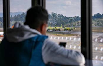 En junio, los viajeros colombianos contaron con menos frecuencias directas hacia los destinos turísticos. FOTO: CARLOS VELÁSQUEZ