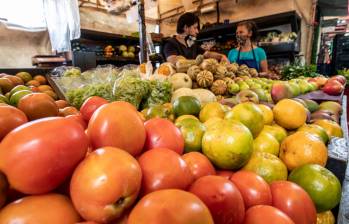 Los tomates estuvieron en el top de la mayor inflación en agosto, según el Dane. FOTO archivo