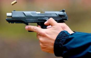 Porte de armas en Colombia: expertos advierten sobre posibles riesgos. Foto: Colprensa