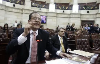 El representante Carlos Arturo Piedrahita, durante una de las discusiones en el Congreso. FOTO: Colprensa-Diego Santacruz.