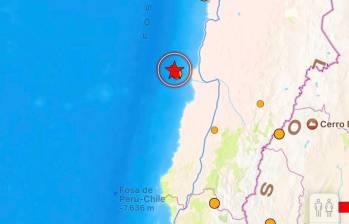 Según el Centro Sismológico Nacional de Chile., la profundidad fue de 33 kilómetros. FOTO: Twitter @KL_Videos