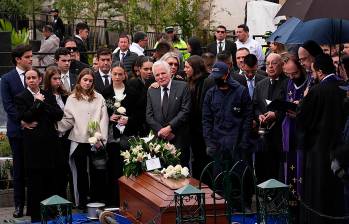 El sepelio de Miguel Uribe en Bogotá generó múltiples llamados a la justicia para esclarecer el crimen. FOTO getty