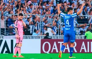 Esta vez Lionel Messi no pudo salvar a su equipo. El Monterrey mexicano impuso condiciones y avanzó a las semifinales del certamen de la Concacaf. FOTO X-MONTERREY