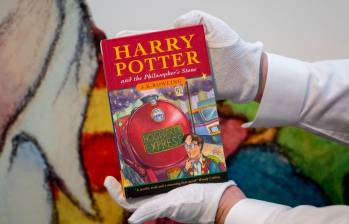 La saga de Harry Potter incluye siete libros que se han traducido a 80 idiomas y han vendido más de 500 millones de ejemplares en el mundo. Foto AFP.