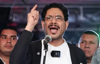 Iván Cepeda ha hablado públicamente sobre los tratamientos oncológicos que enfrentó desde 2018 y defiende que su estado de salud le permite competir por la Presidencia. FOTO: AFP. JOSÉ VARGAS.