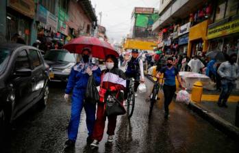 El Ideam prevé que en los próximos días lloverá en varias regiones del país a pesar de las altas temperaturas por el fenómeno de El Niño. Foto: Colprensa. 