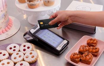 Más de $1,3 billones en San Valentín, $67 mil millones en el Carnaval y $1,99 billones en transferencias inmediatas vía Bre-B reflejan una transición estructural en los hábitos de consumo. FOTO: Redebán.