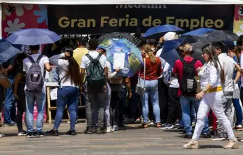 La mayoría de los jóvenes colombianos enfrenta empleos precarios o ausencia de oportunidades formales. En regiones como Vaupés, apenas 2 de cada 10 jóvenes acceden a la educación superior. FOTO Julio Herrera.