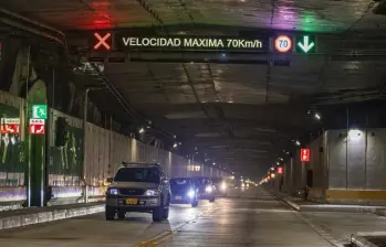 Durante este sábado 9 de mayo ocurrieron accidentes, vehículos varados y actividades constructivas por las que el Túnel de Oriente tuvo que ser cerrado en diferentes momentos del día. Foto: Carlos Alberto Velásquez Piedrahíta