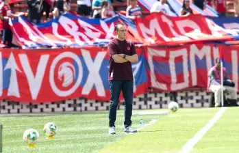 El entrenador antioqueño Alejandro Restrepo tendrá buen tiempo para preparar al cuadro rojo de cara a su próximo juego. FOTO: Esnéyder Gutiérrez
