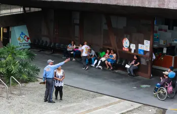 Es importante verificar horarios para que pase las fiestas tranquilo por esas vueltas que tiene pendiente. FOTO: MANUEL SALDARRIAGA