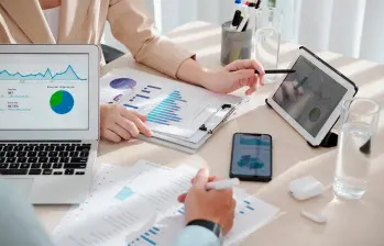 Trabajos en ventas, call centers y marketing digital son algunos de los que operan bajo estrictos indicadores de desempeño. FOTO: SHUTTERSTOCK