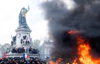 Francia registró más de 270 detenidos durante las protestas contra el costo de vida este sábado. FOTO: Ed JONES / AFP