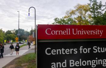 La investigación por la presunta agresión sexual contra una estudiante de Cornell fue reabierta por la Fiscalía de Tompkins County, en Nueva York, tras la presentación de una demanda civil. FOTO: AFP.