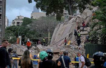 A través de Antioquia Presente y la Cruz Roja Colombiana lideran la recolección de ayudas para las víctimas de la tragedia de Venezuela, que ya deja 235 muertos. FOTO: AFP