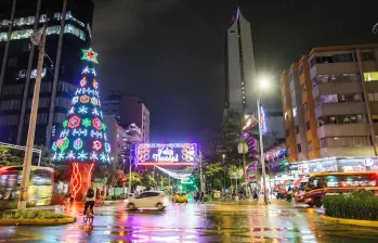 Los alumbrados del Medellín ocupan un lugar importante en el escalafón de recorrido turísticos en Colombia, durante el fin de año. FOTO EL COLOMBIANO