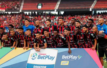 El cuadro nortesantandereano le dio una alegría al público que llegó a las tribunas del estadio General Santander en la tarde-noche del martes. Foto: tomada del x de @Cucutaoficial
