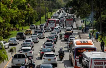 En las vías del Suroeste, Occidente y Oriente de Antioquia habrá cierres y restricciones vehiculares durante este fin de semana del Día de la Madre. Foto: Andrés Camilo Suárez Echeverry
