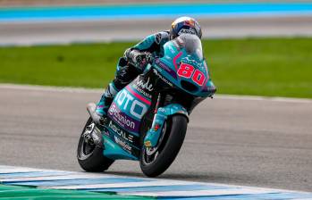 El piloto colombo-español David Alonso es el vigente campeón del Moto3. Se espera que en 2025 brille en el Moto2. FOTO: TOMADA DEL X DE @AsparTeam