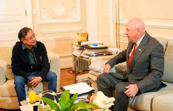 El presidente Gustavo Petro y John McNamara. FOTO: Presidencia
