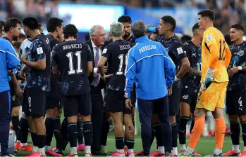 Pausas de hidratación en el Mundial 2026 es la polémica que divide al fútbol en este momento. FOTO: Getty.
